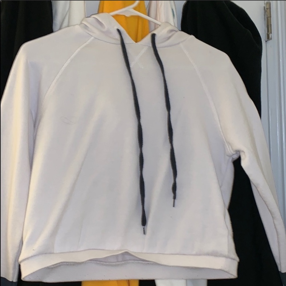 White hoodie